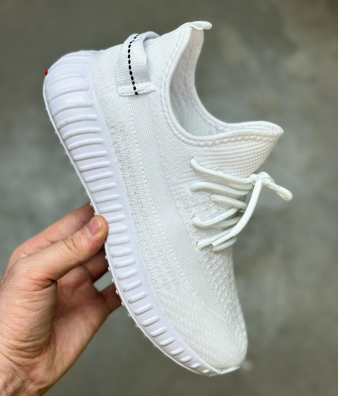 кроссовки мужские yeezy boost 350,,кроссовки женскиe,кроссовки изи,изики кроссовки