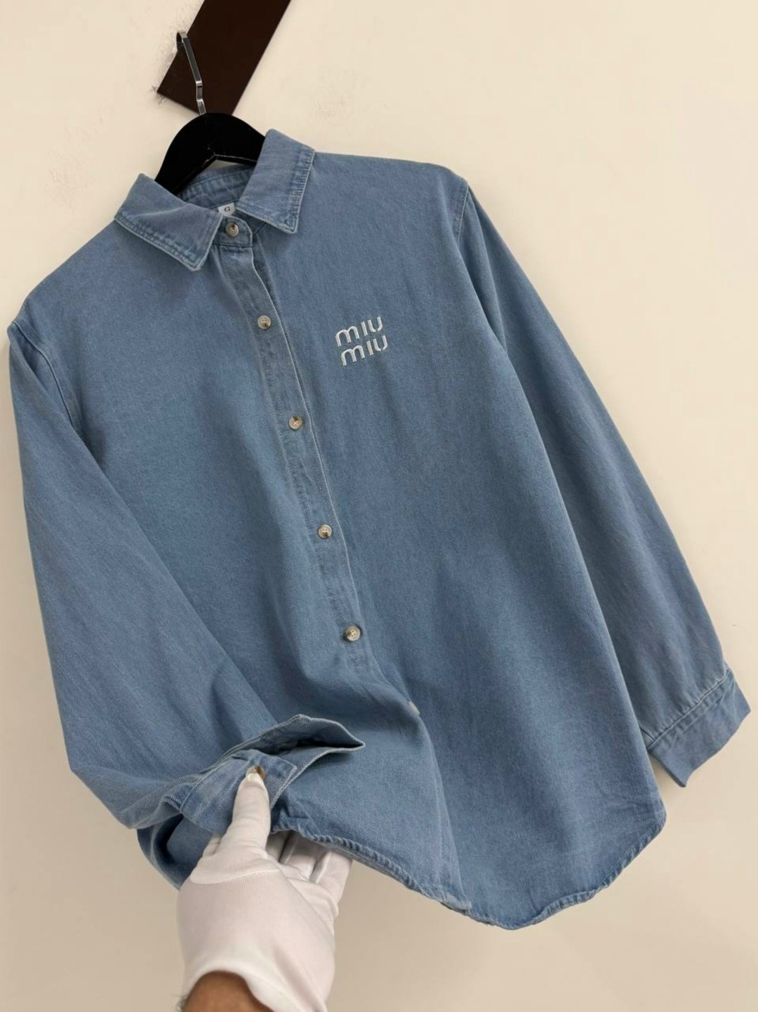 рубашка джинсовая женская,рубашка джинсовая,джинсовая рубашка с карманами,джинсовая рубашка мужская,женская рубашка