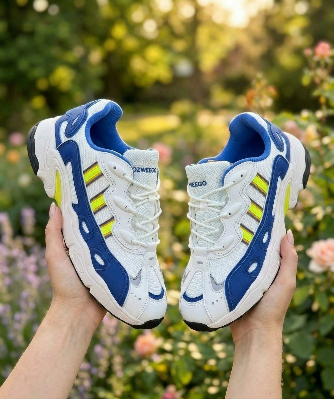 adidas originals ozweego,низкие кроссовки ozweego og adidas originals,кроссовки adidas ozweego,кроссовки adidas originals ozweego,кроссовки adidas