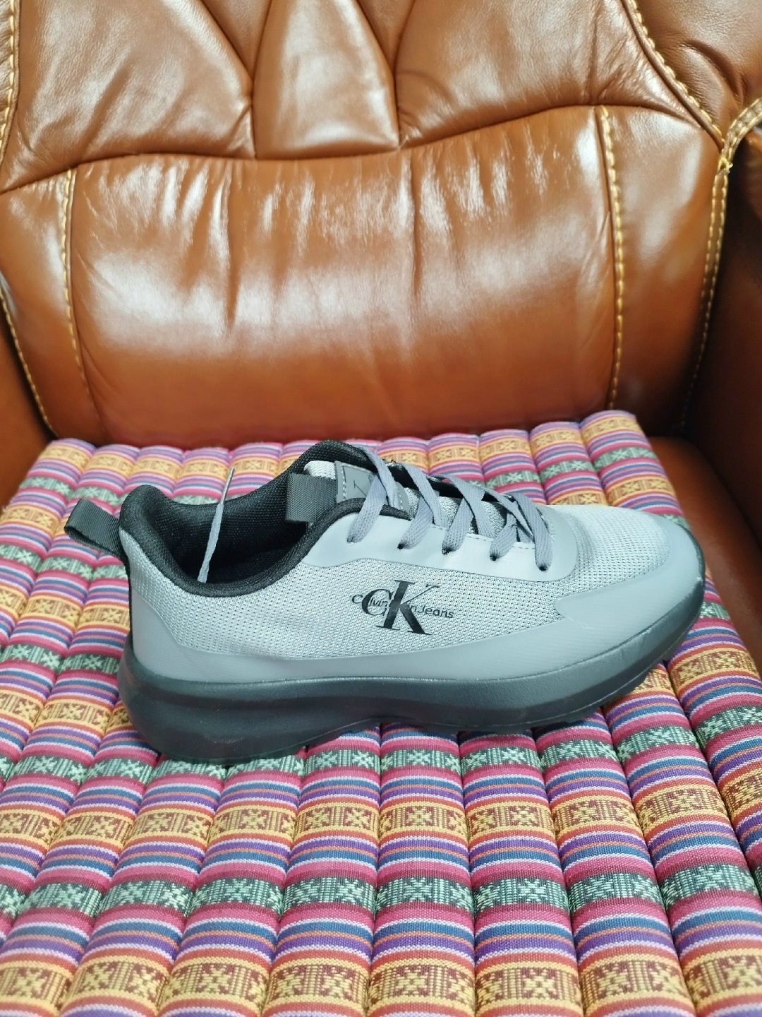 кроссовки,кроссовки calvin klein jeans,мужские и женские кроссовки,спортивная ,кроссовки женскиe