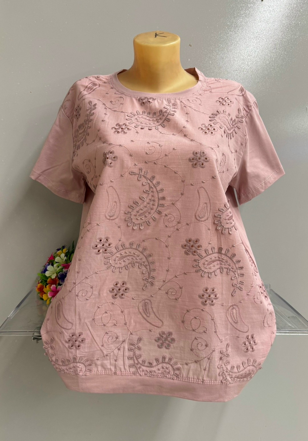 женская футболка,белая женская футболка,блузка женская,блузка женская ажурная,блуза