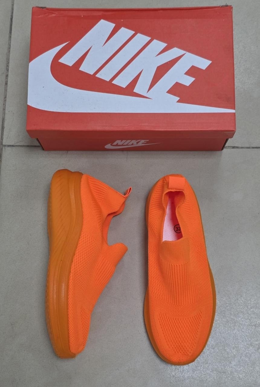 кроссовки женскиe,оранжевые кроссовки,дышащие кроссовки, спортивная,кроссовки