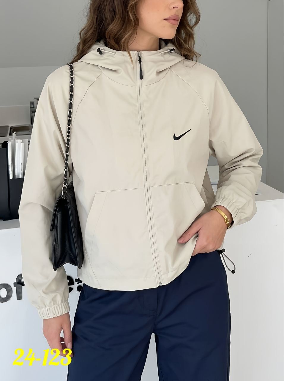 повседневная куртка,ветровка nike,куртка,женская куртка,ветровка женская