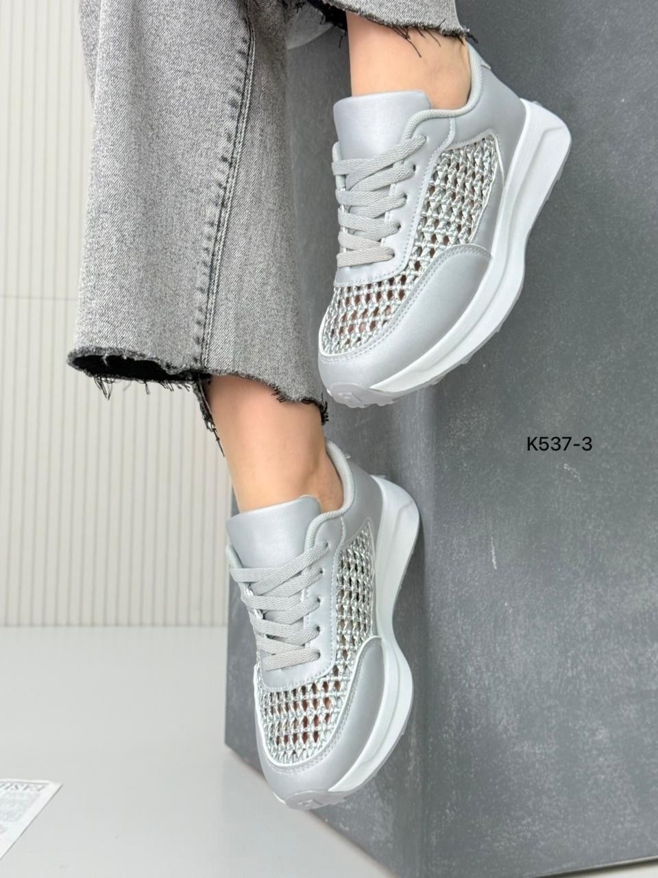 ,кроссовки женскиe,кроссовки перфорированные женские,кроссовки для женщин,кроссовки белая