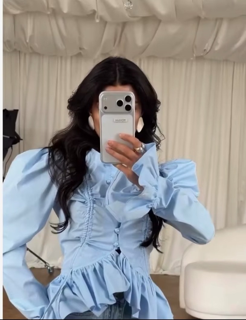 кофта красивая,блузка женская,кофта женская,блузка с розами,кофточка