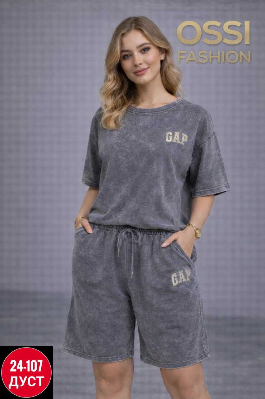 костюм футболка и шорты спортивные,спортивный костюм gap,костюм gap мужской,спортивные костюм,костюм шорты и футболка