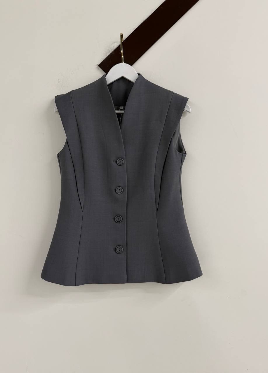 жилет женский черный,жилет женский,жилет,жилет приталенный,жилет черный