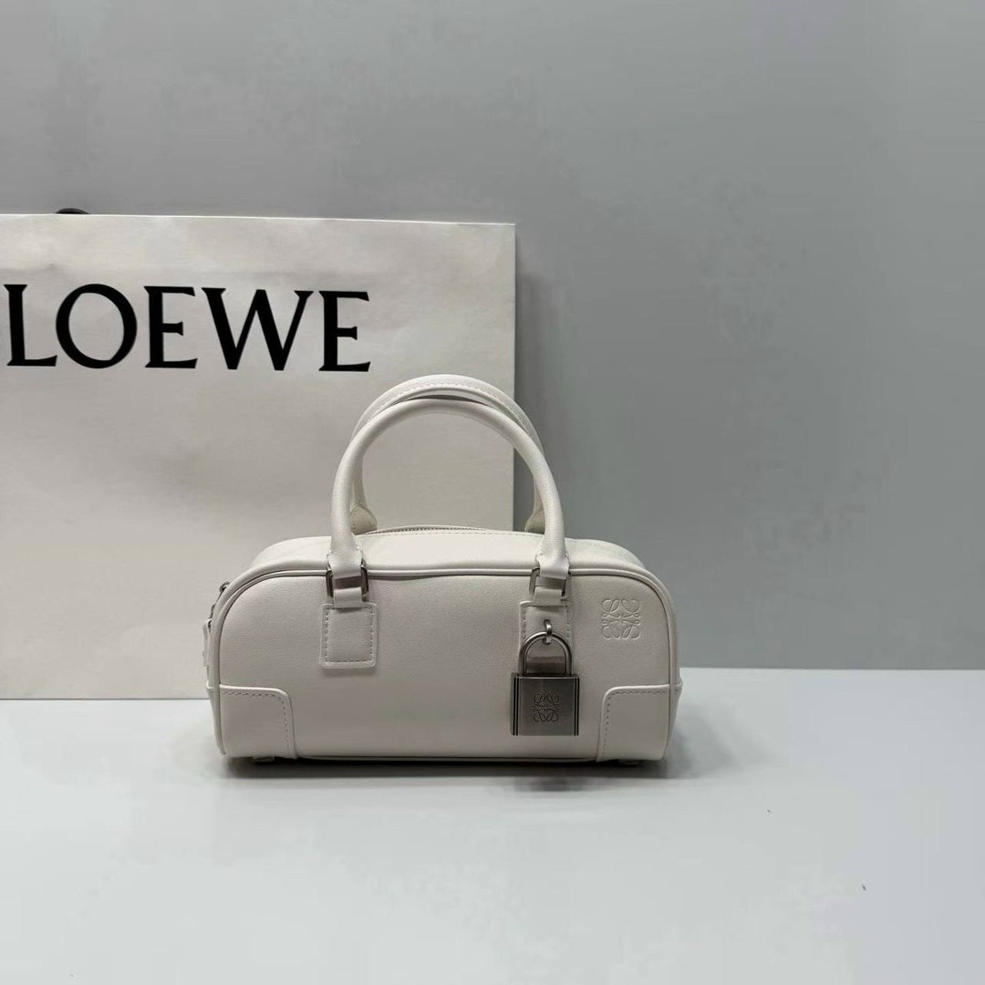 loewe сумка,сумка,сумка женская брендовая,сумки женская,модная сумка