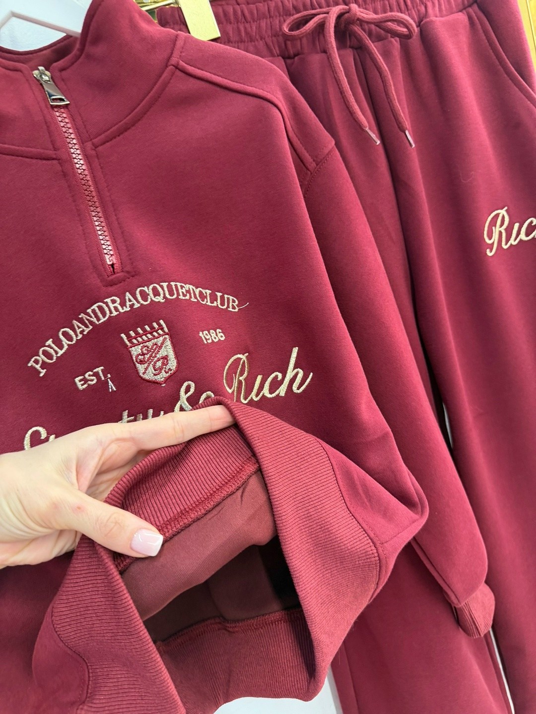 спортивный костюм женский,костюм спортивный,женские костюмы на флисе,женский спортивный костюм из премиальной ткани,женский костюм