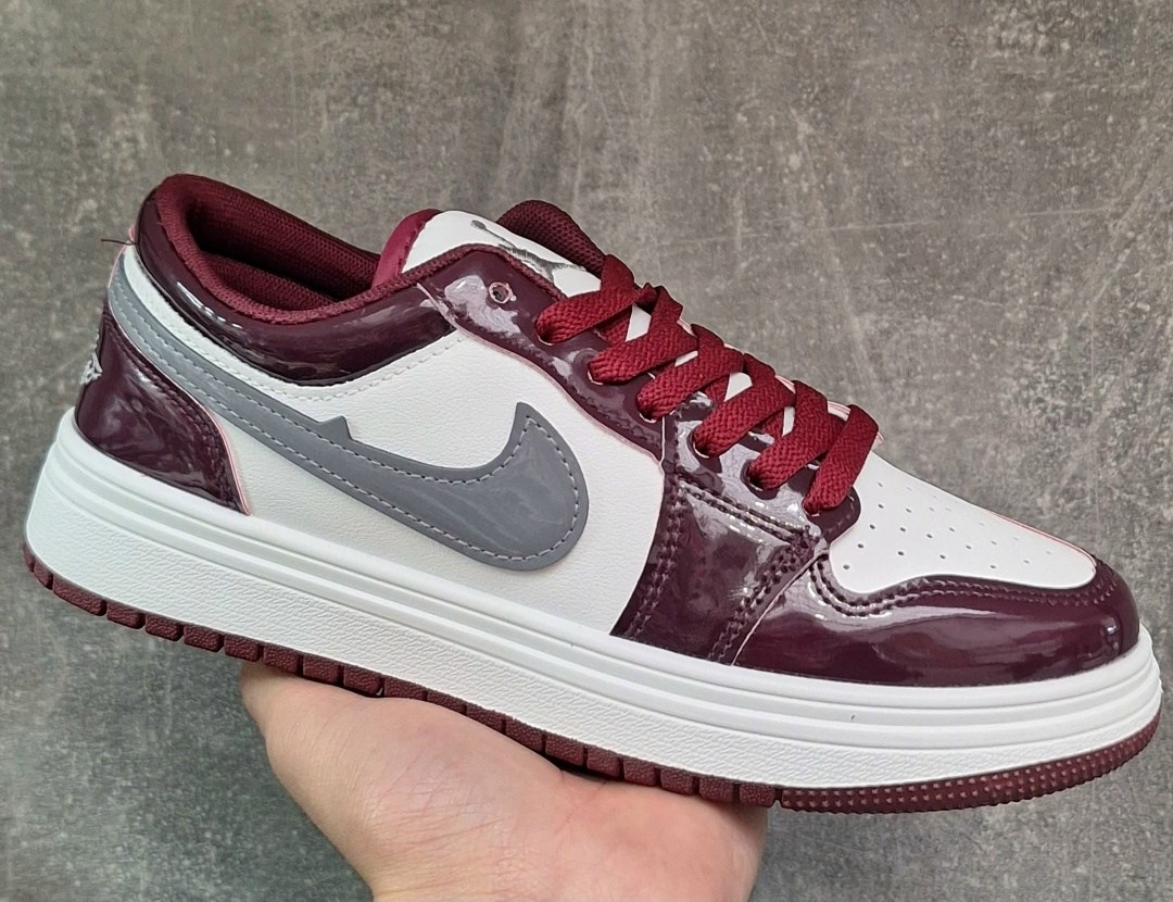 nike air jordan 1 low noble red,nike air jordan 1 low,кроссовки nike air jordan 1,кроссовки,nike air jordan 1 low noble