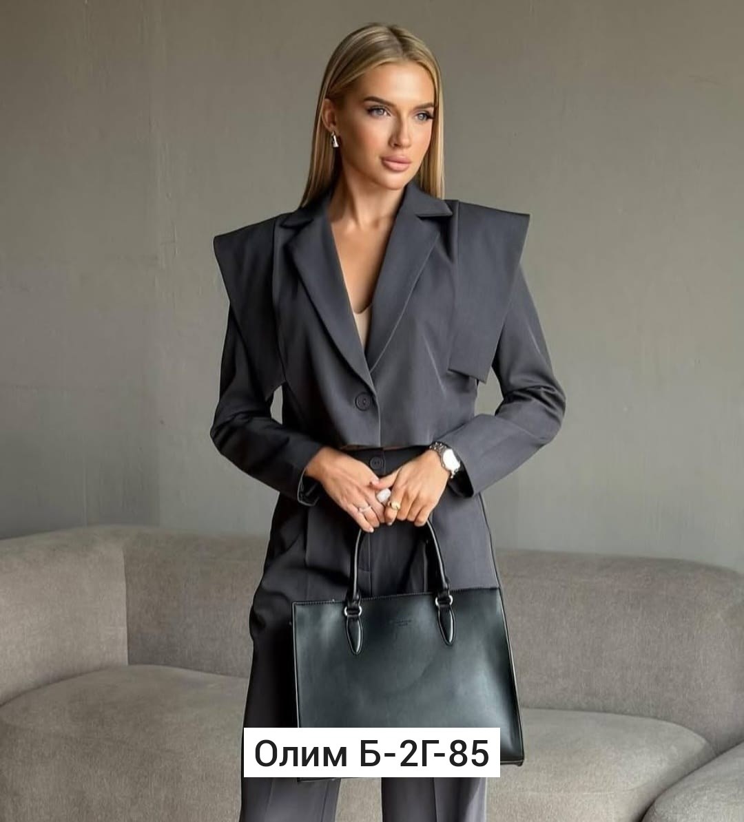 брючные женские костюмы,брючной костюм,костюм брючный классический,женский брючный костюм с укороченным пиджаком и брюками палаццо,женский деловой брючный костюм