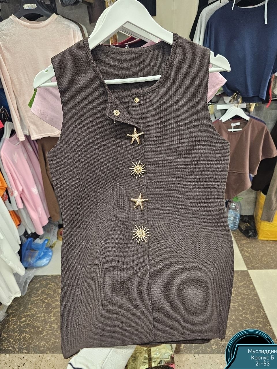 женский свитер,свитер с вышивкой,,джемпер с вышивкой,джемпер