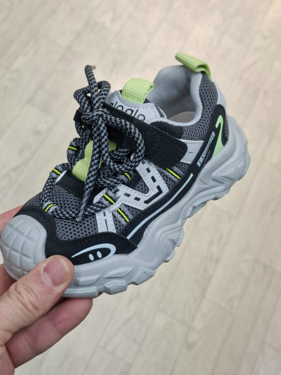 кроссовки детские,кроссовки мальчику,повседневные кроссовки,кроссовка детская,кроссовки для малыша