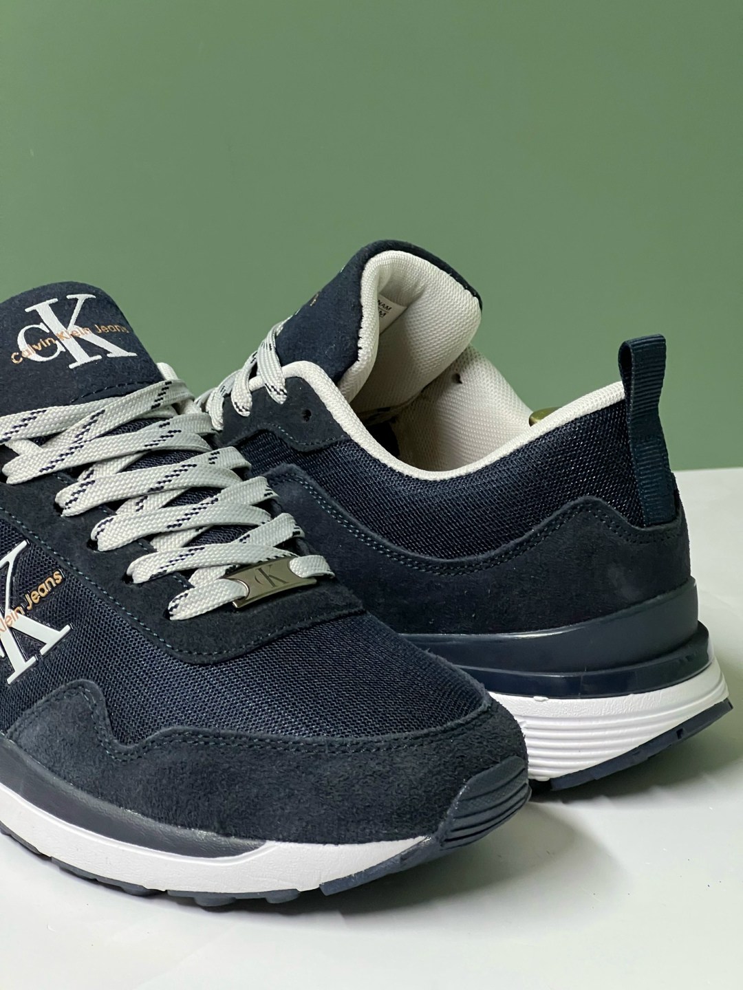 кроссовки мужские calvin klein,,мужские кроссовки,кроссовки для мужчин,мужская  кроссовки