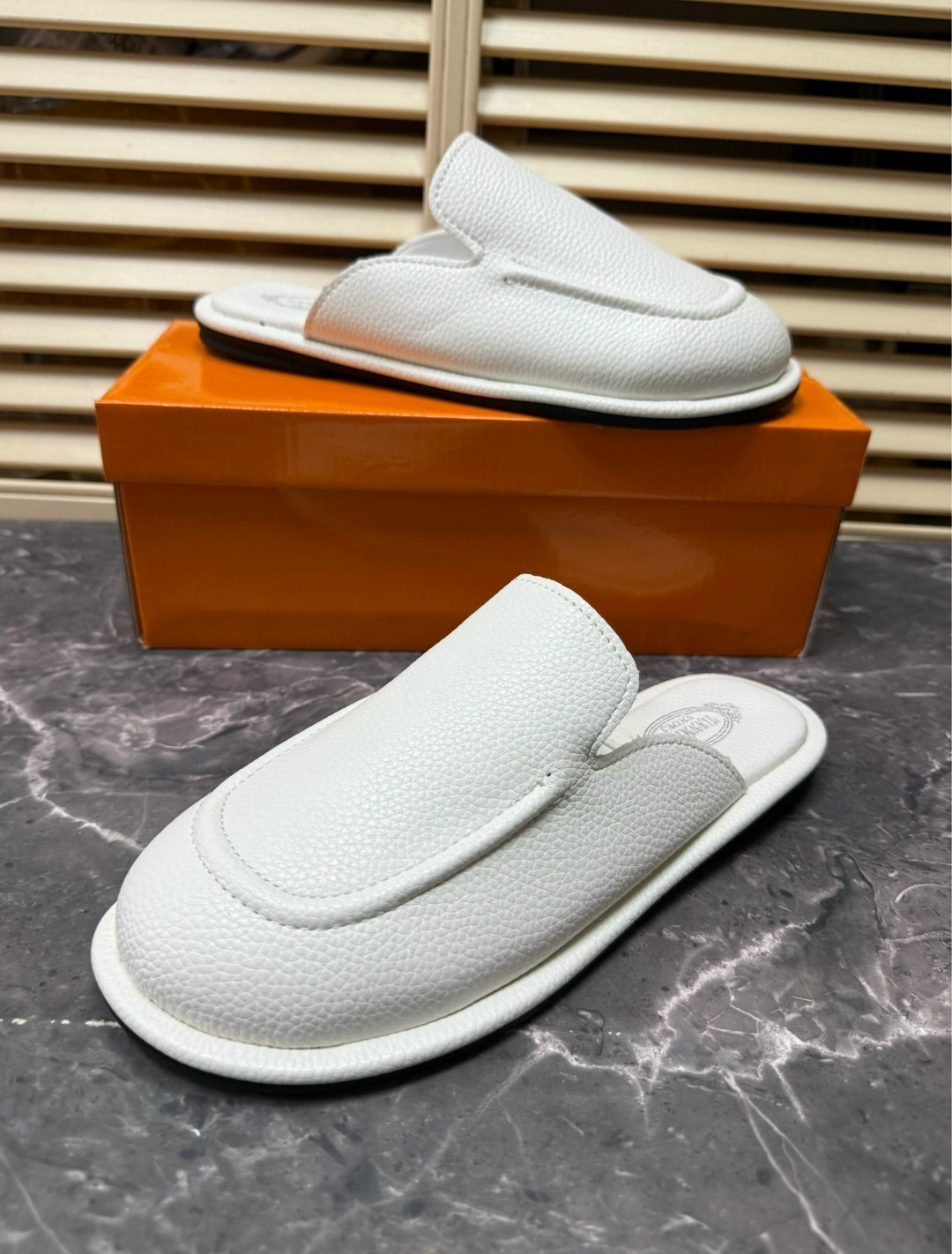 ,мужские кожаные тапочки,тапочки мужские,тапочки мужские домашние кожаные,тапки мужские