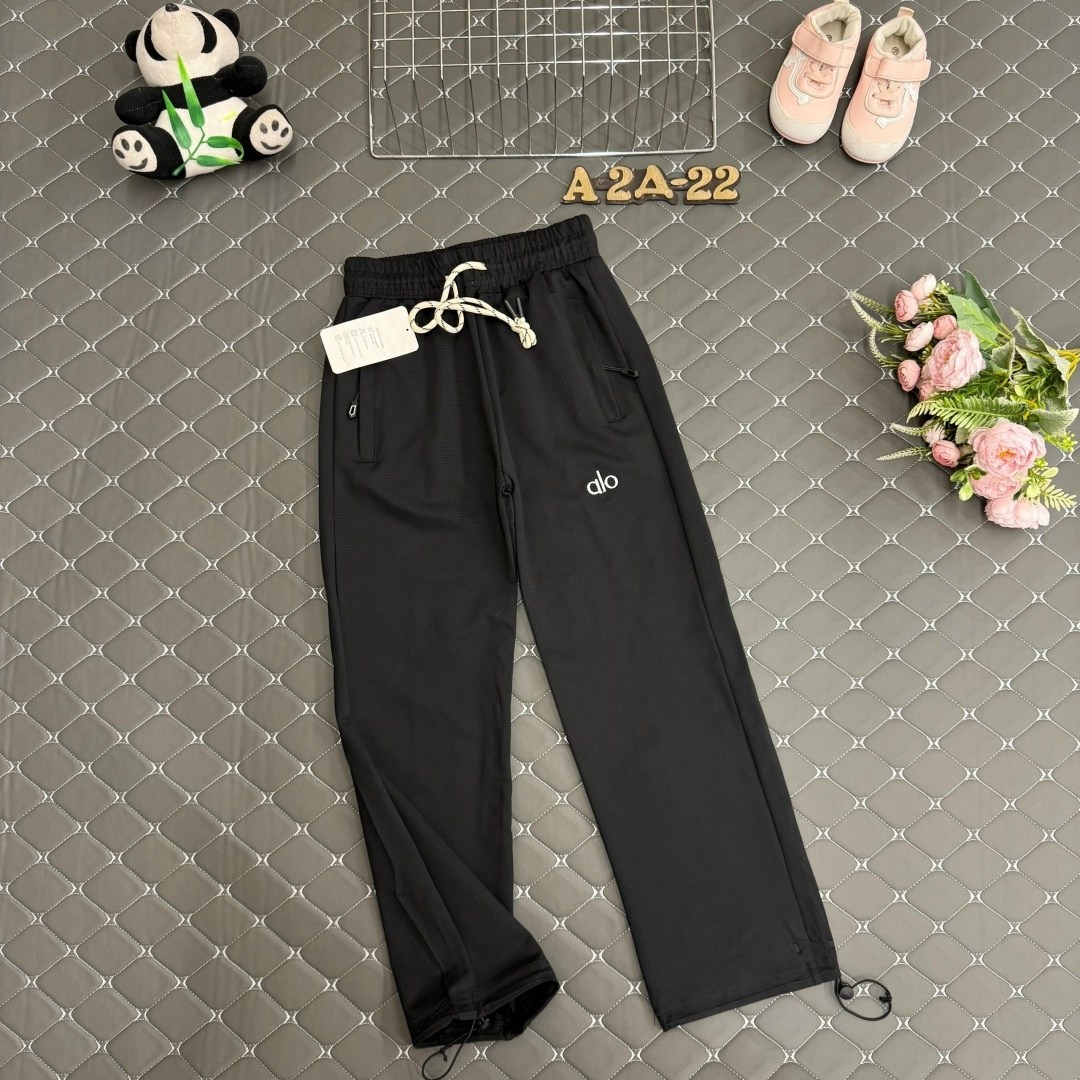 брюки спортивные,детские брюки,штаны хлопковые,спортивные штаны,брюки штаны