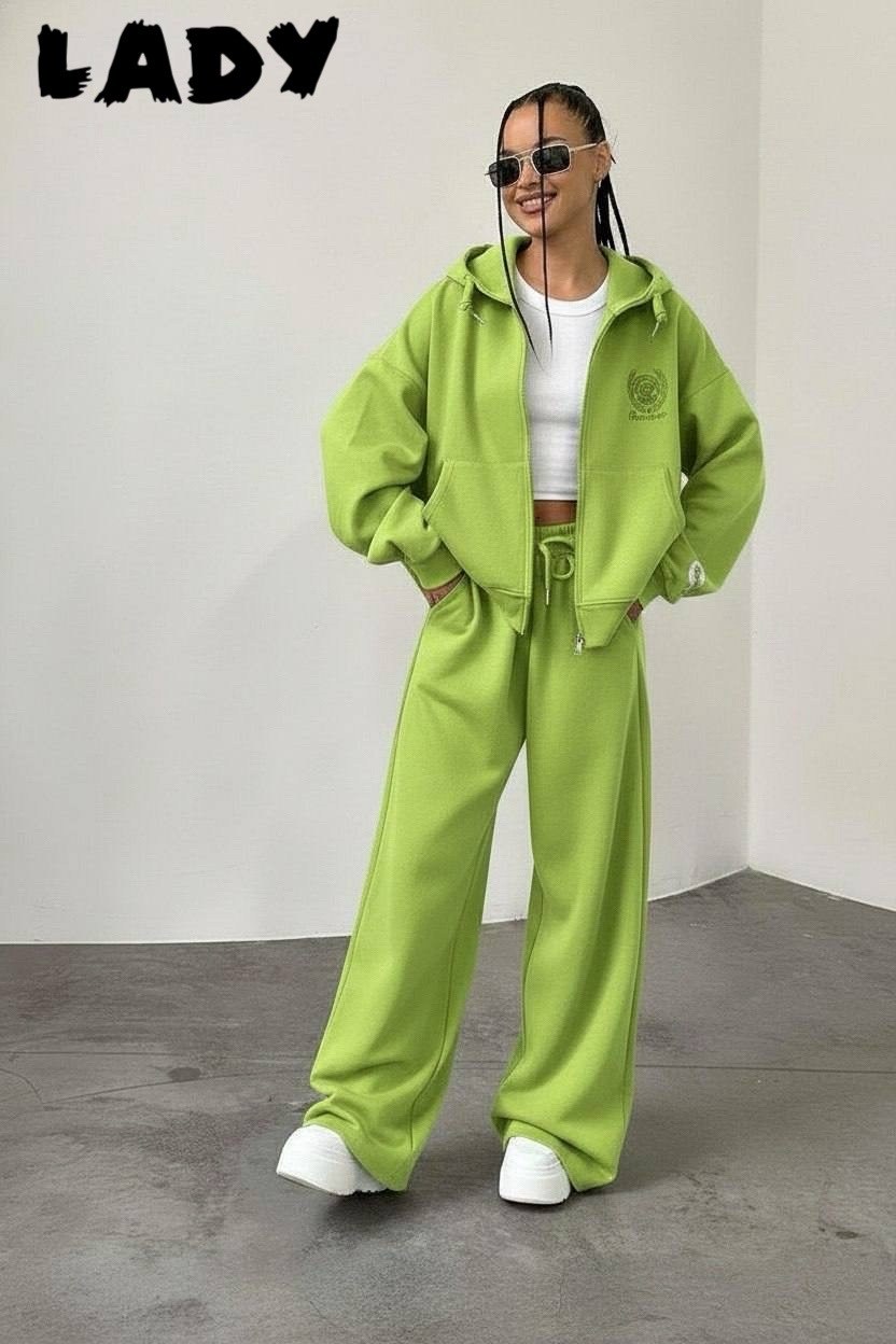 оранжевые спортивные костюмы,трикотажный оранжевый костюм,оранжевый костюм,женские спортивные костюмы,трикотажные костюмы