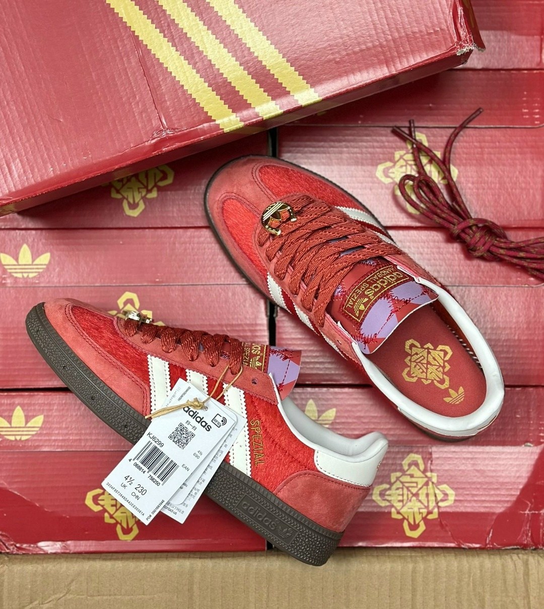 adidas кроссовки,adidas handball spezial,adidas originals handball spezial,кроссовки adidas spezial,adidas samba женские красные