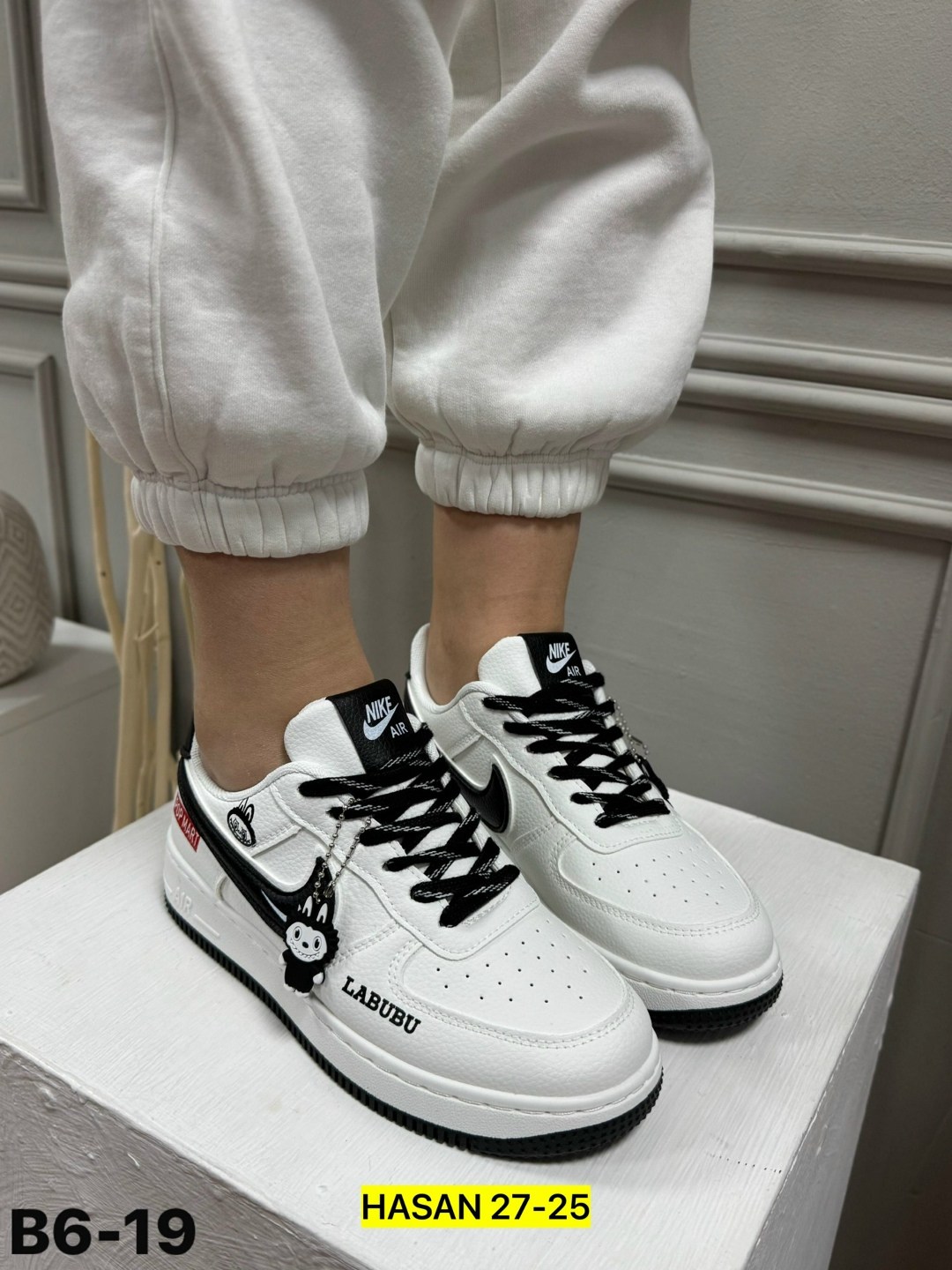 кроссовки,женские кроссовки,,женская ,кроссовка