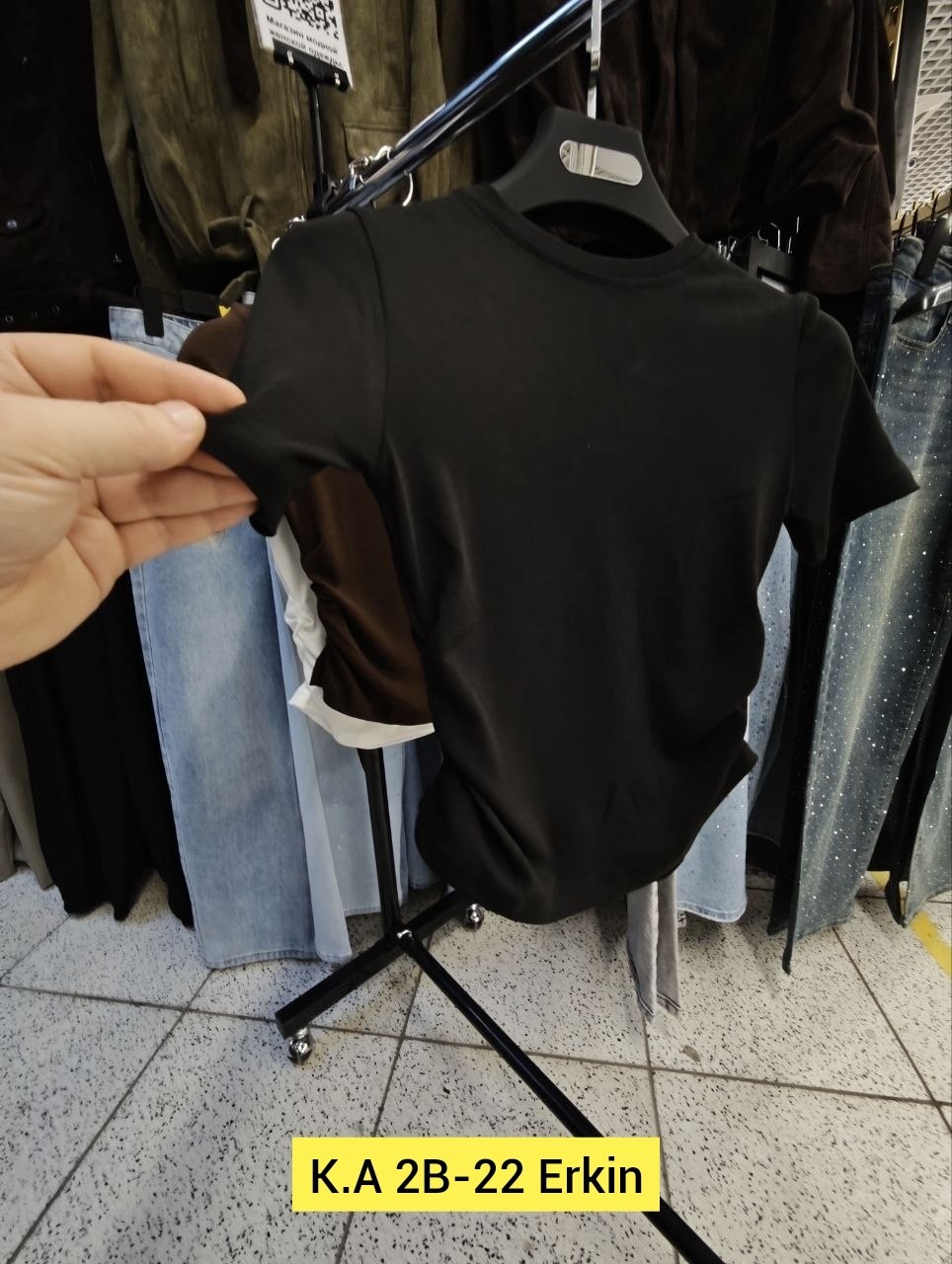 базовая футболка женская,футболки женская,футболки модные,футболка,женская майка