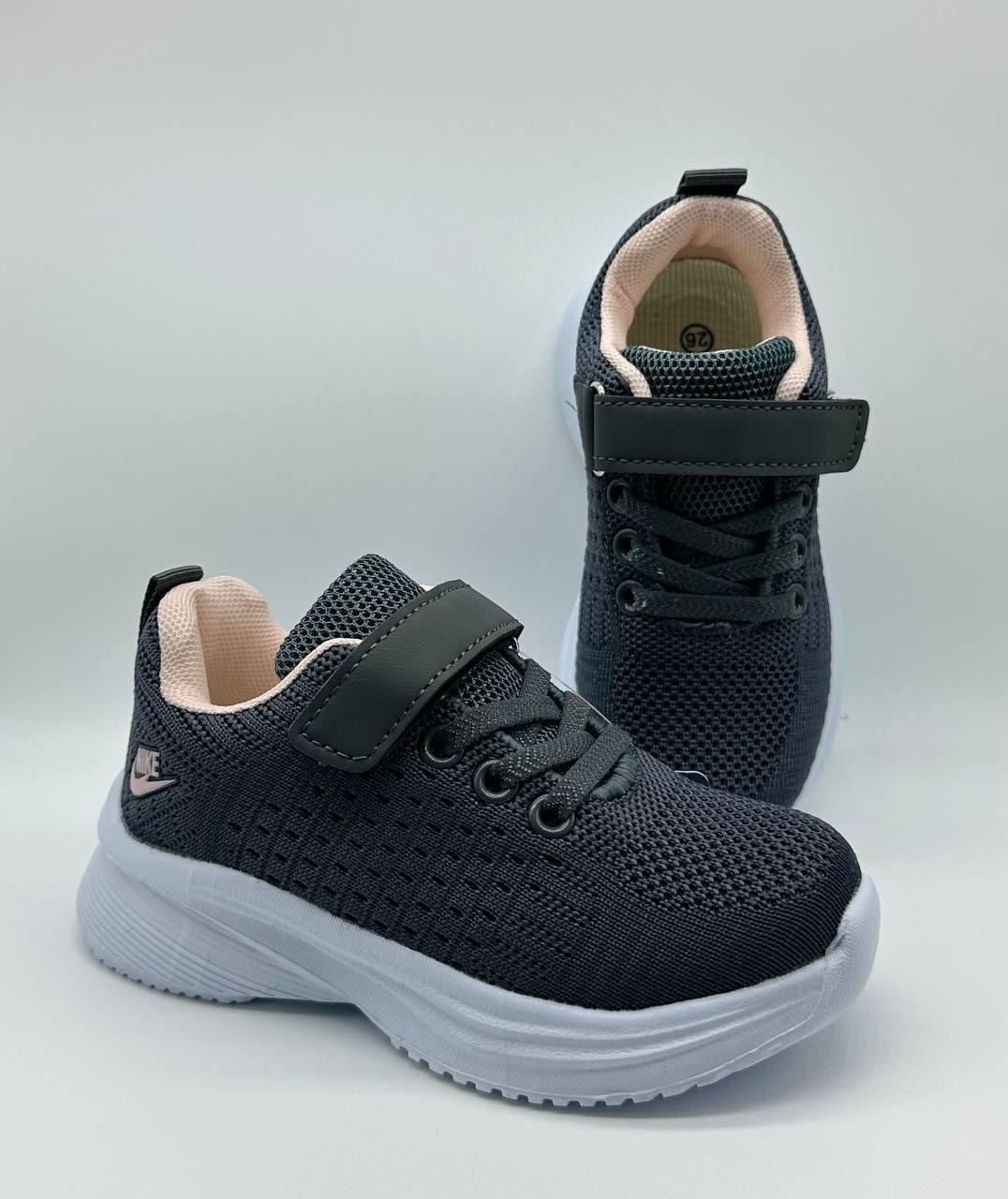 детские кроссовки,кроссовка детская,черные кроссовки,кроссовки мальчику,кроссовка