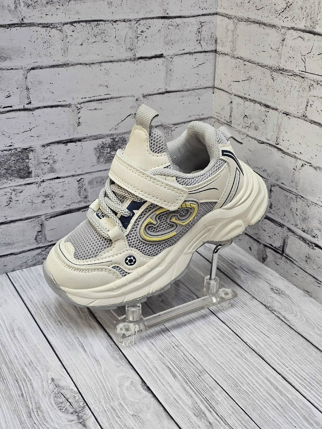 женские кроссовки,,кроссовка,черные кроссовки,кроссовки