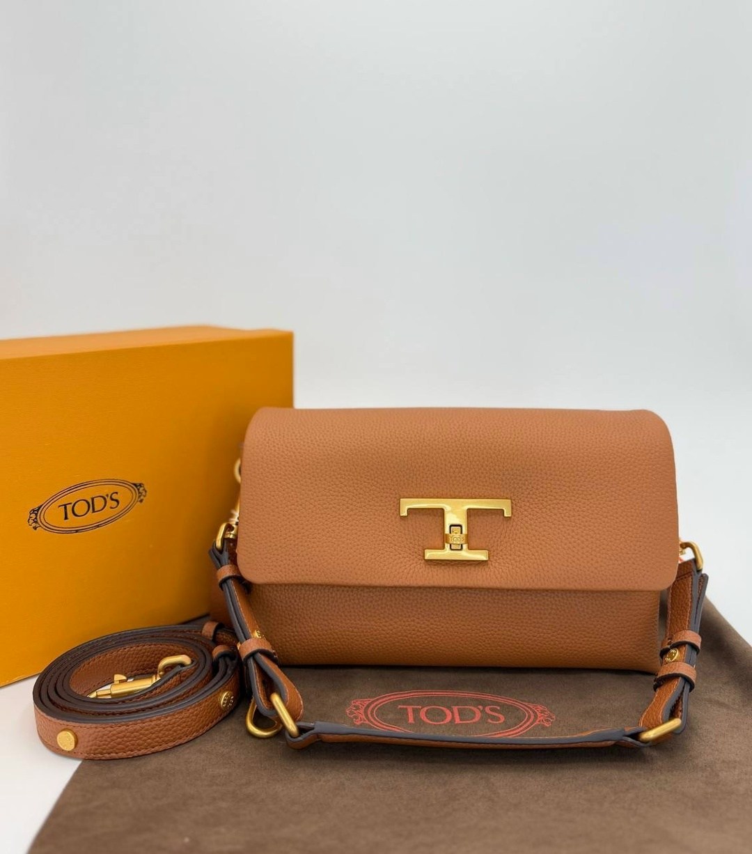 сумка tods,сумка,женская сумка,сумка tods натуральная кожа,tod’s сумка багет на плечо