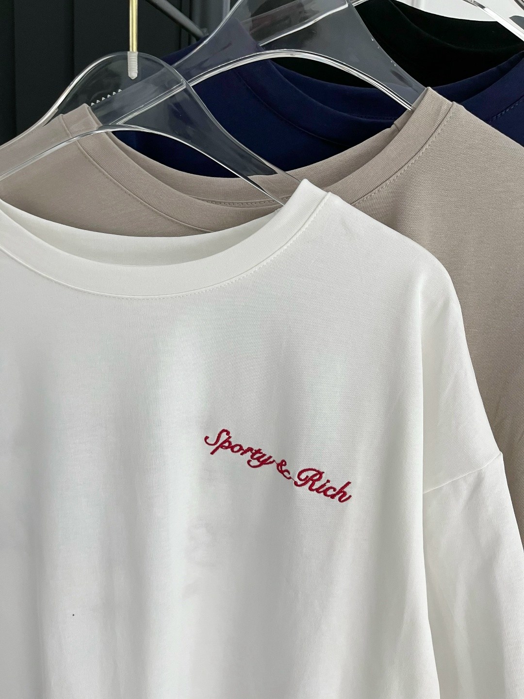 футболки оверсайз белый,оверсайз футболка,футболки женская,футболки мужские оверсайз,футболки модные