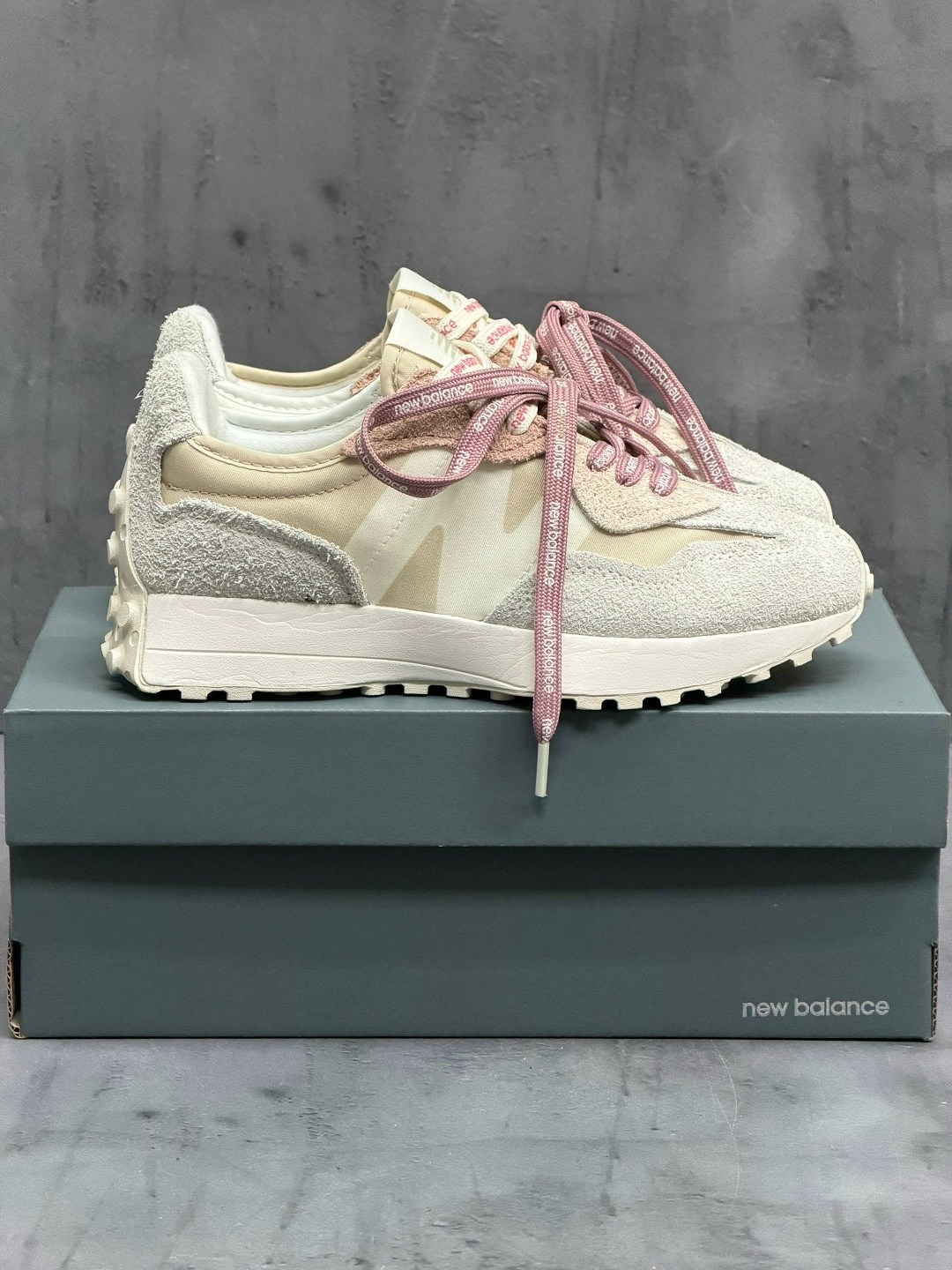 кроссовки new balance new balance 327,кроссовки new balance 327 женские,кроссовки new balance 327,кроссовки new balance,кроссовки new balance nb 327 женские