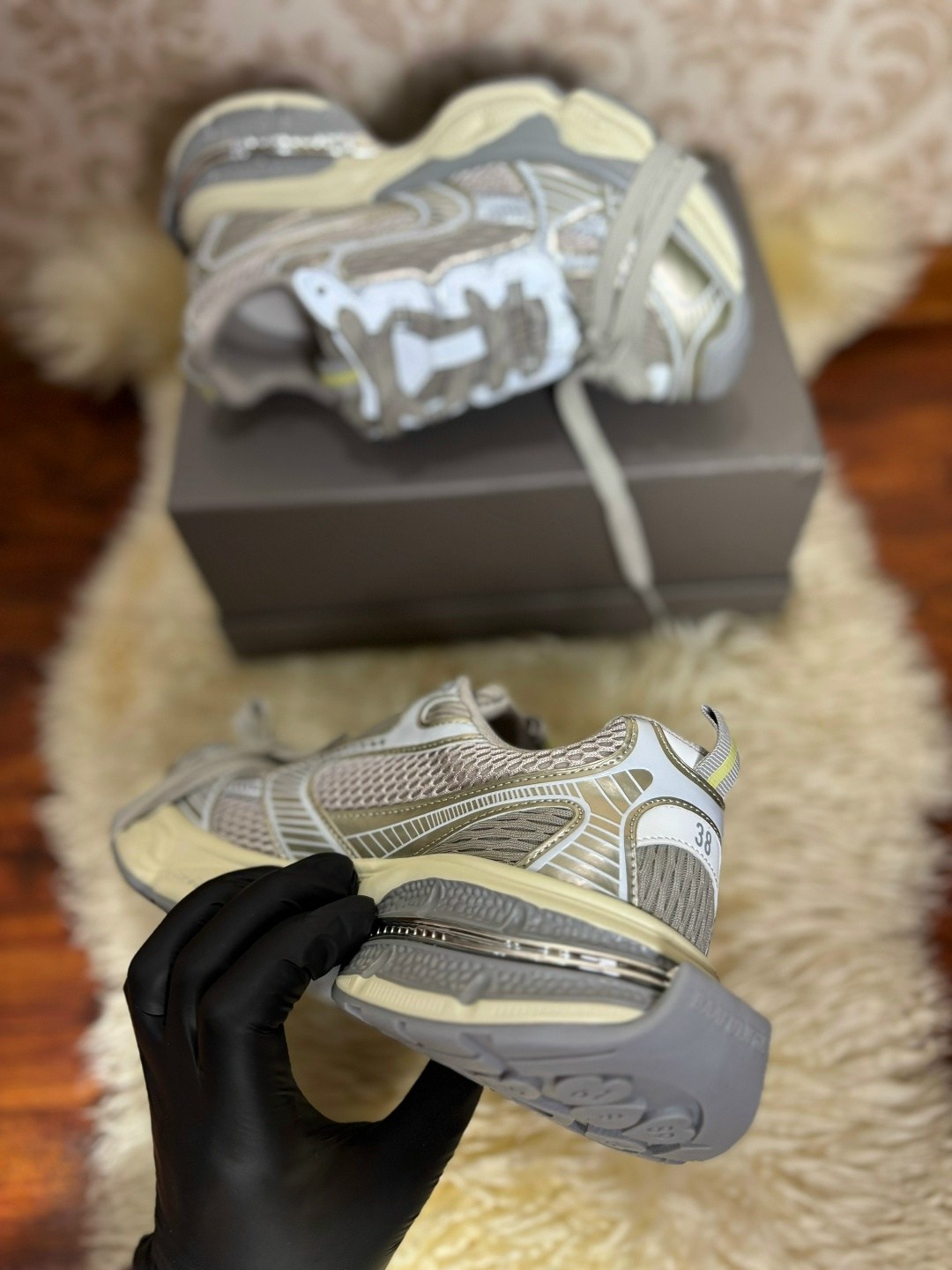 женские кроссовки balenciaga,кроссовки balenciaga,кроссовки balenciaga 3xl женские,баленсиага кроссовки женские,кроссовки спортивные мужские летние balenciaga