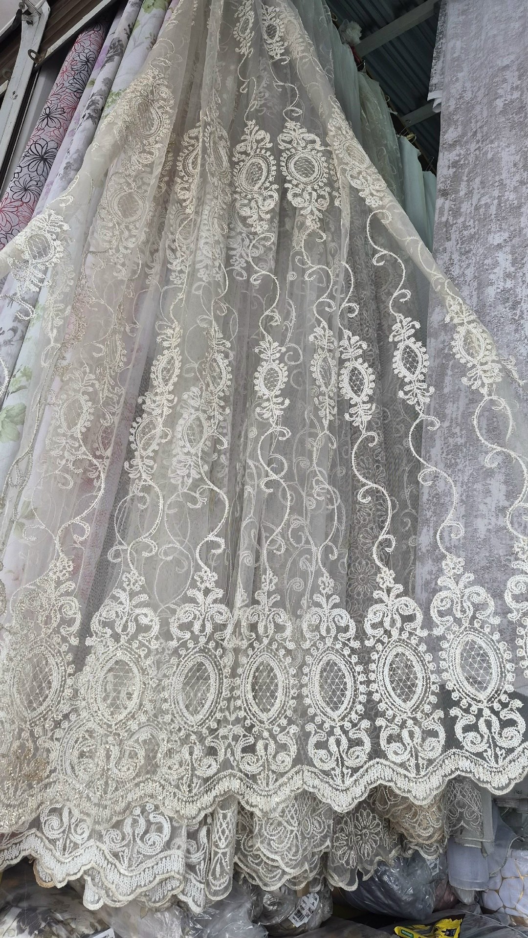 турецкая тюль сетка с вышивкой,тюль с вышивкой,тюль,тюль сетка вышивка "праздник" высота 300 см,сетка с вышивкой