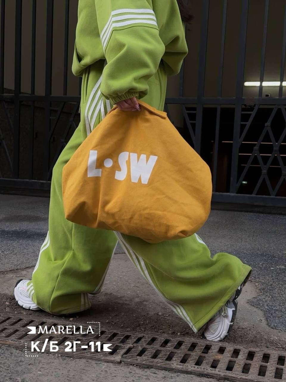 стильные костюмы,спортивный костюм женский,спортивный костюм,женский костюм,костюм спорт