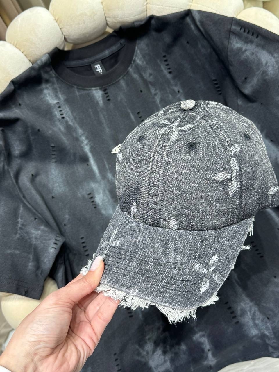 кепка стильная,кепка базовая,мода модная,кепка