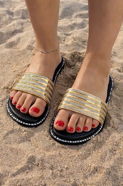 шлепанцы женские,босоножки шлепанцы,летние шлепанцы,пляжные шлепанцы,шлепанцы со стразами