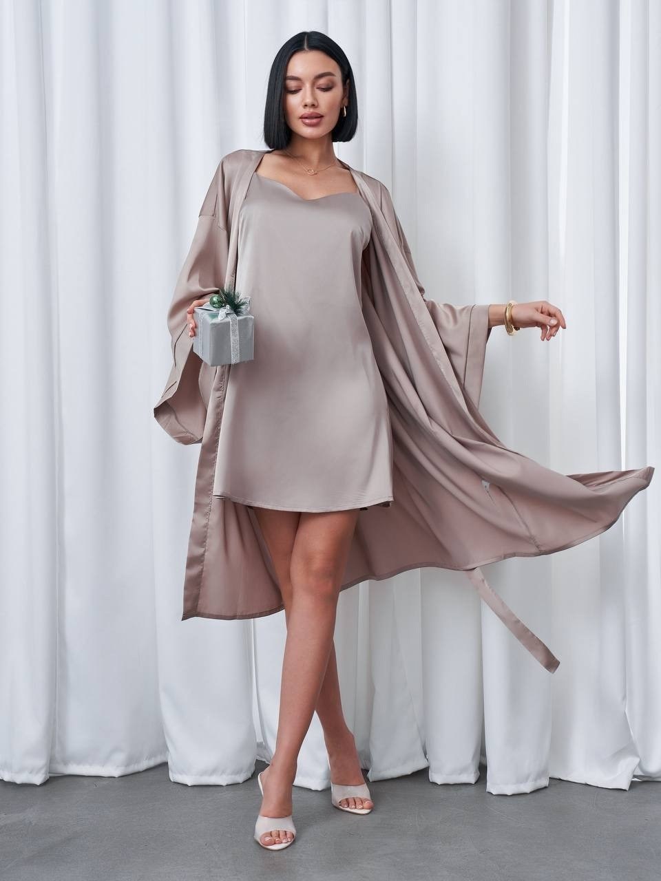 комплект пеньюар,шелковый халат,комплект халат и сорочка,халат пеньюар,халат женский шелковый