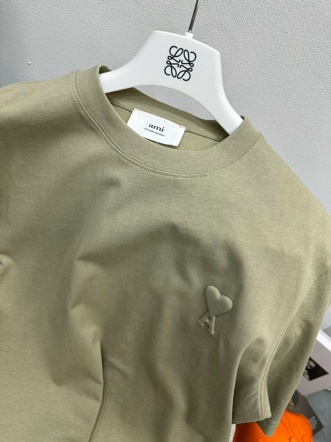 футболки мужские,футболка,футболки модные,бежевая футболка,футболки для мужчин