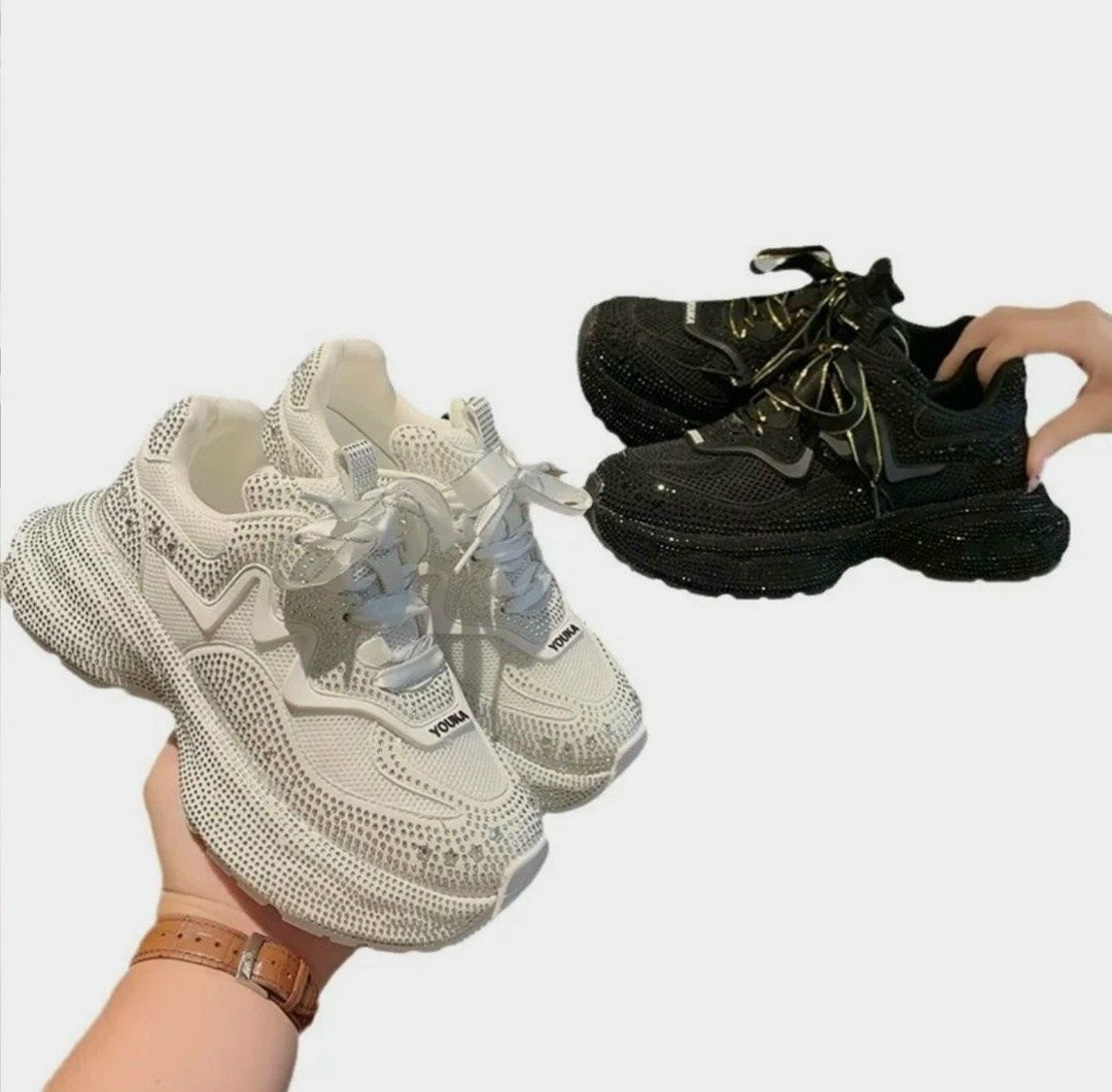 женские кроссовки,массивные кроссовки,женские массивные кроссовки,спортивная ,кроссовки модные