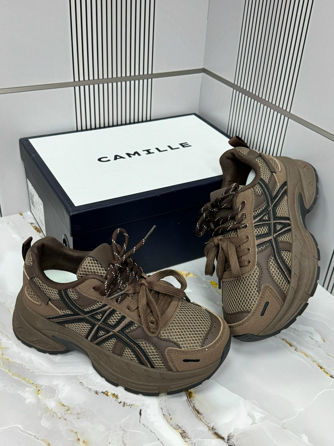 ,кроссовки женские asics,женские кроссовки,повседневные кроссовки,кроссовки