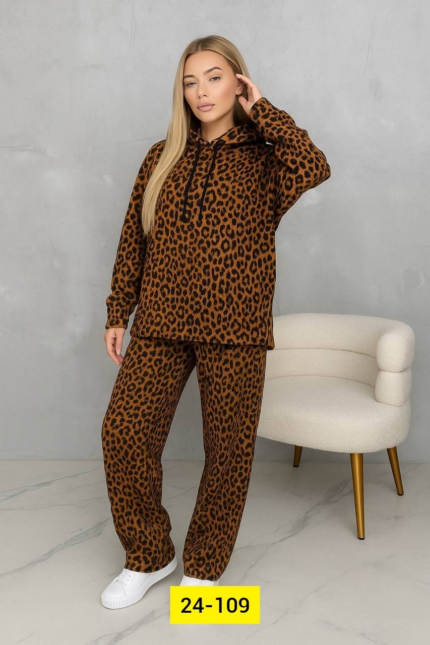 костюм леопардовый,женские спортивные костюмы,женские костюмы,спортивные костюмы,теплый костюм