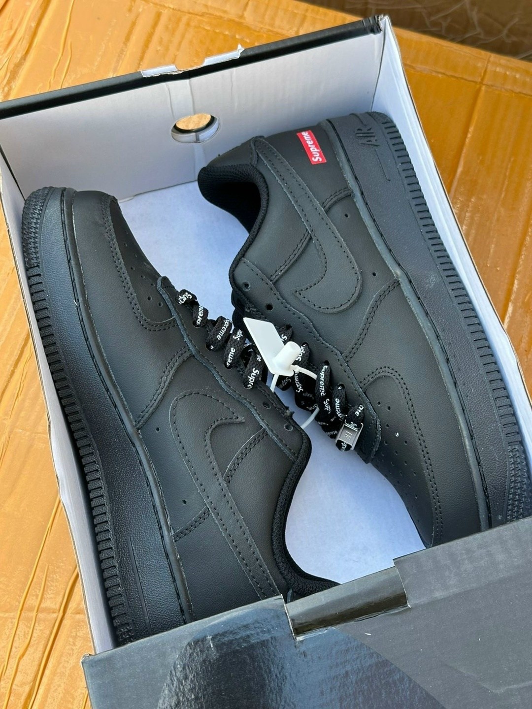 nike air force 1 low supreme white,nike air force 1 supreme,supreme x nike air force 1 low,кроссовки nike air force 1 supreme,air force 1 supreme