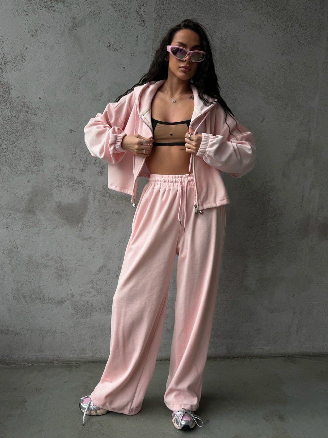 велюровый костюм,костюм спортивный с брюками палаццо из мягкого велюра,спортивный велюровый костюм,велюровый костюм тройка,костюм спортивный