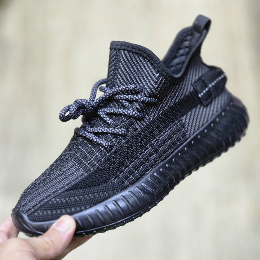 кроссовки,кроссовки женскиe,кроссовки изи,кроссовки ,кроссовки изики