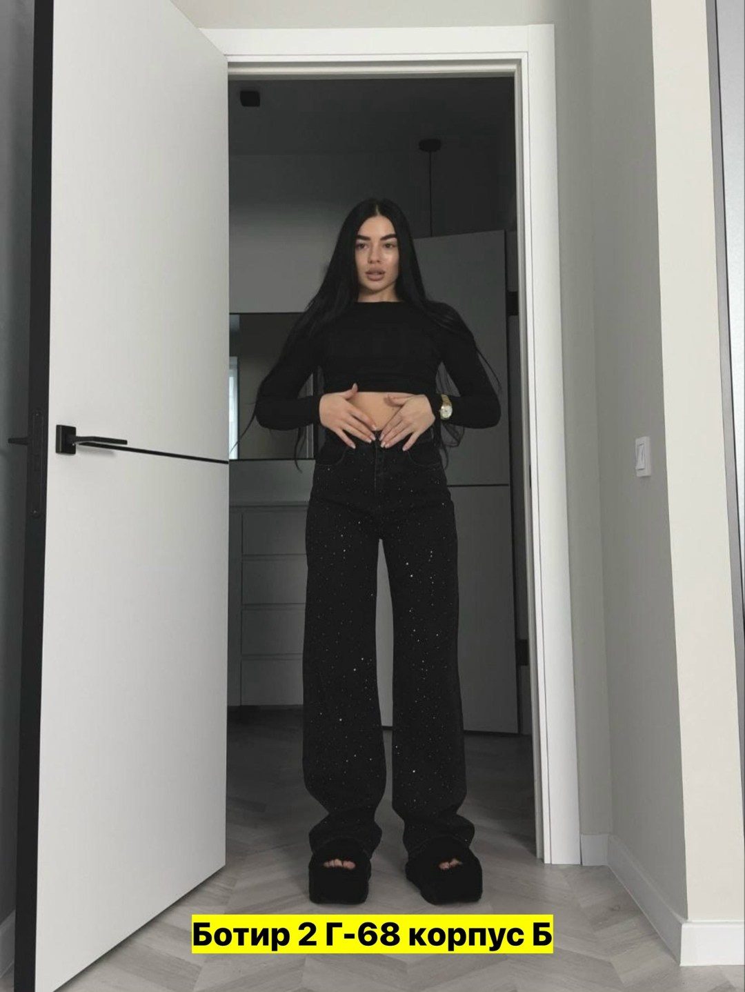 женские джинсы со стразами,джинсы труба с стразами,джинсы стразы,джинсы женские zolla 22333710v06199d0 черные,женские джинсы