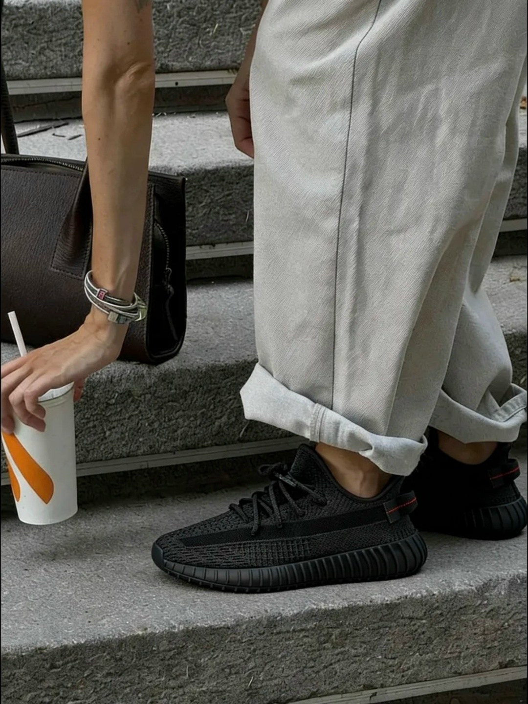 кроссовки adidas yeezy boost 350 мужские черные,adidas yeezy boost 350 black,adidas yeezy boost 350 v2 fu9007 black,adidas yeezy boost 350 v 2,adidas yeezy boost 350