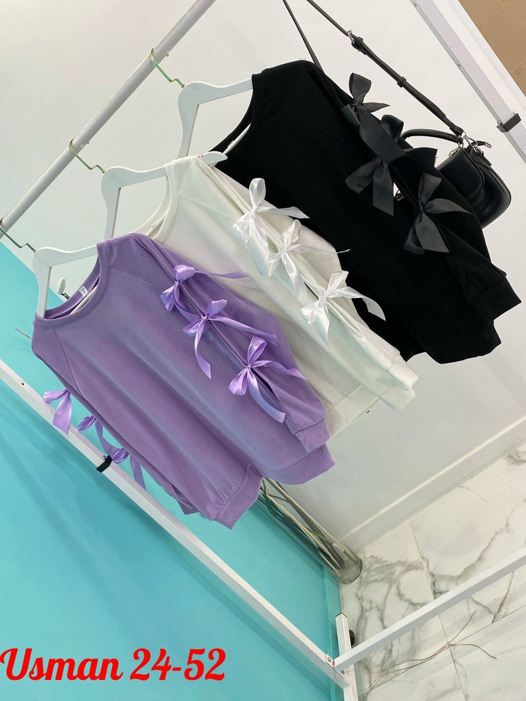 модный вязаный свитер с бантом и рукавами реглан,вязаная кофта с бантиком в рукавах,вязаный женский свитер с длинным рукавом и бантом,женский свитер с бантом,свитер женский вязаный