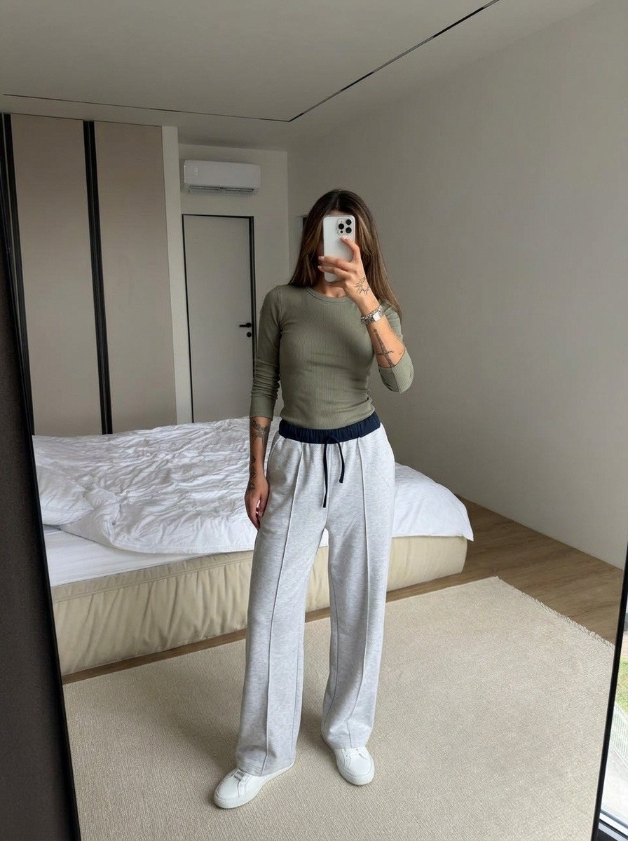 серые широкие спортивные штаны,брюки спортивные,серые спортивные брюки,женские спортивные брюки,спортивные штаны 2026 женские