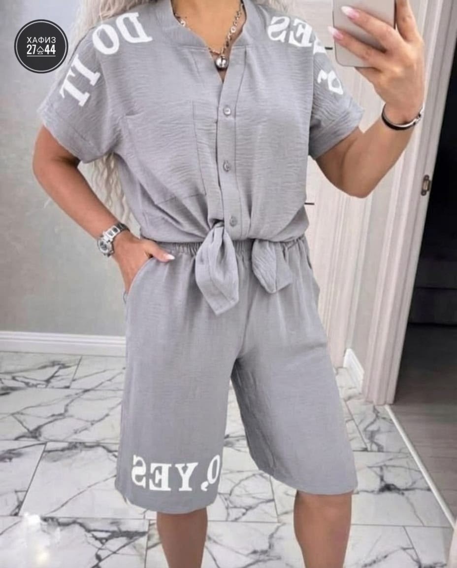 женский костюм двойка,костюм женский,стильные костюмы,женские костюмы спортивные,женский костюм с шортами