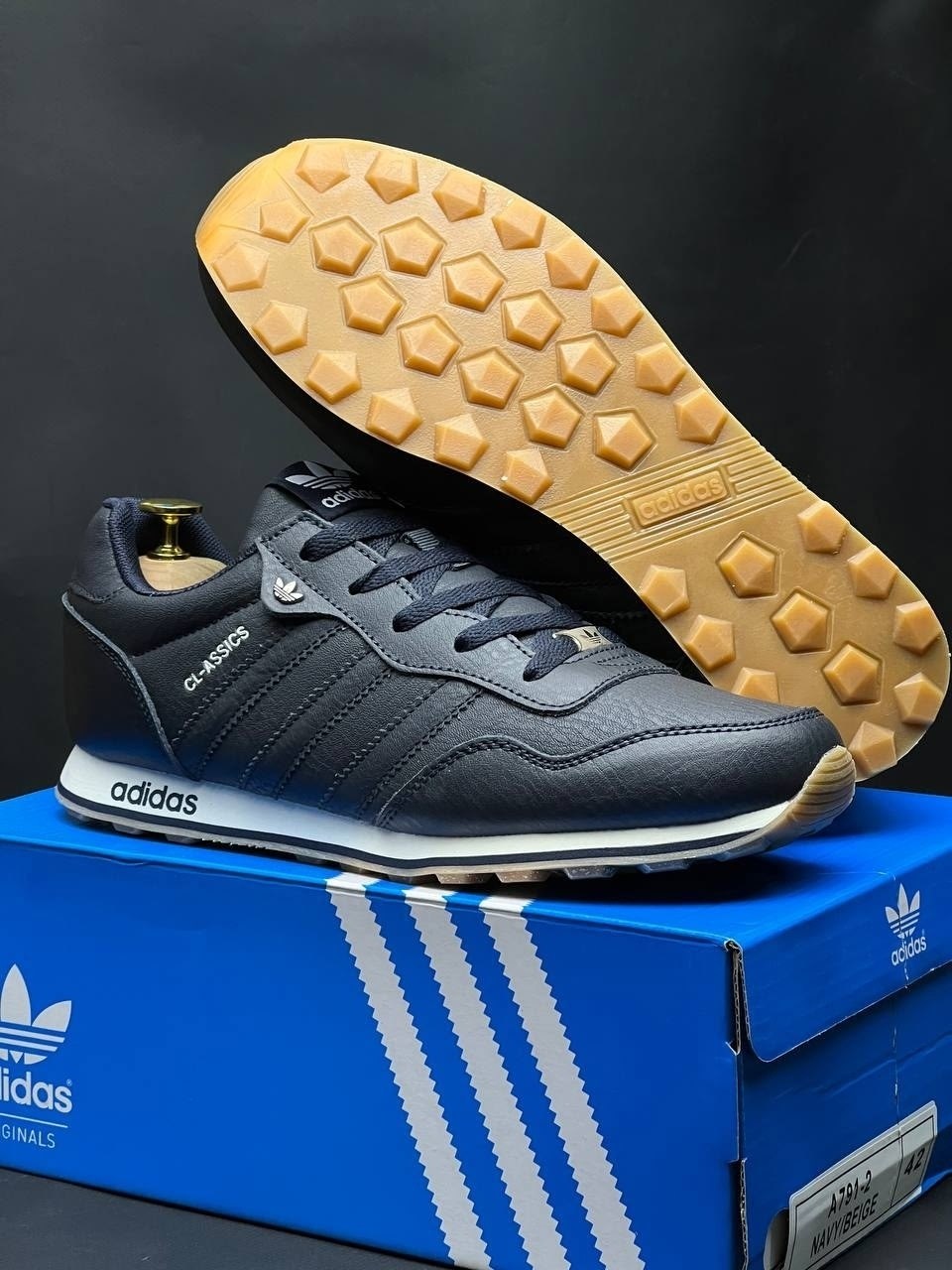 адидас кроссовки cl-assics,кроссовки мужские adidas,кроссовки адидас cl classic,кроссовки адидас мужские 2026,кроссовки adidas