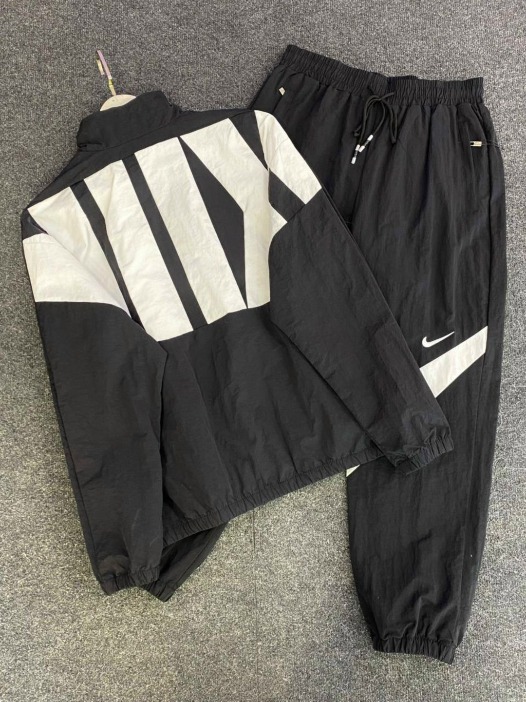 спортивный костюм nike,спортивный костюм мужской nike,костюм найк биг свуш,костюм nike,ветровка nike big swoosh