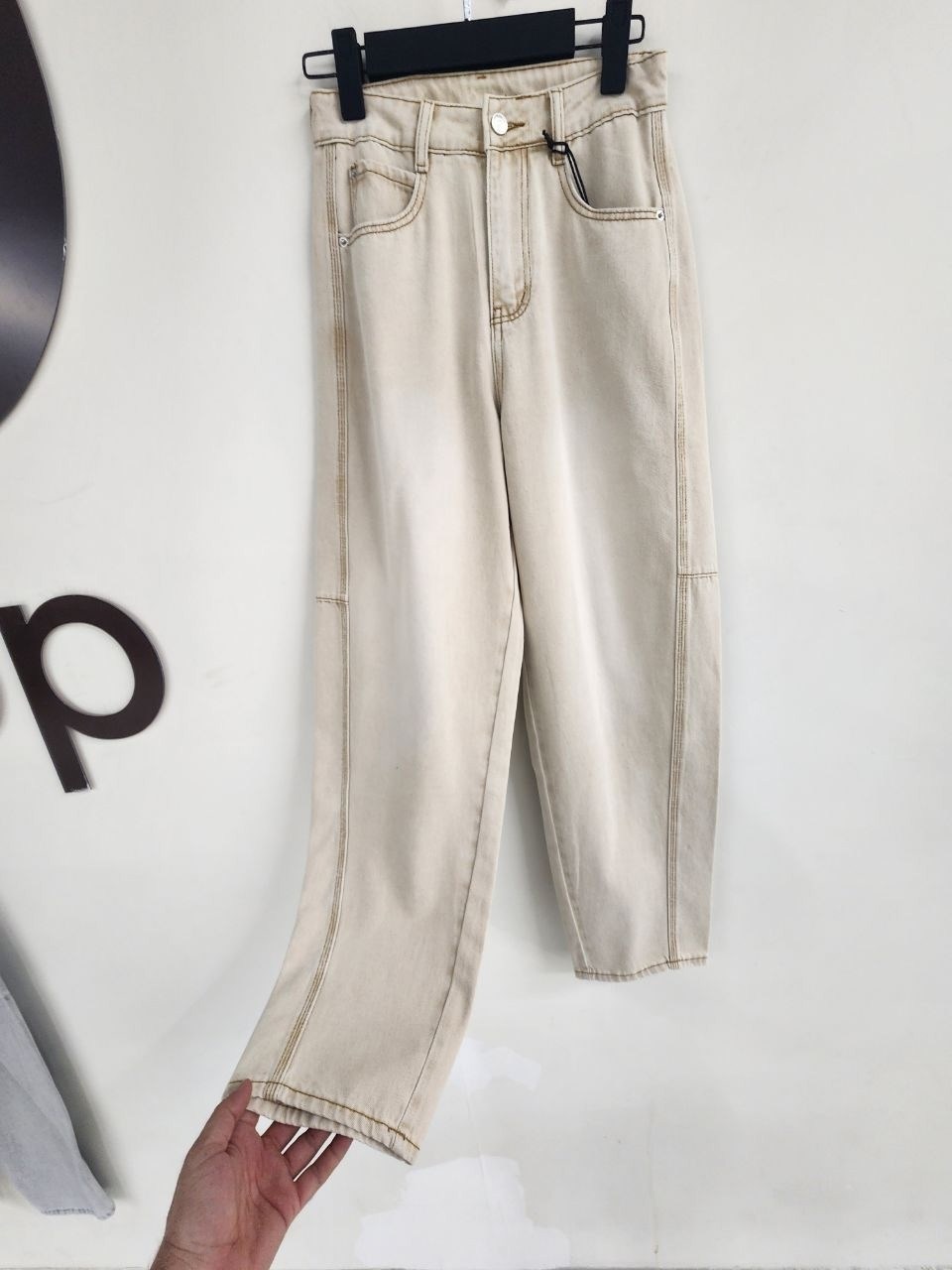 джинсы женские,стильные джинсы,джинсы модные,джинсы брюки,прямые джинсы